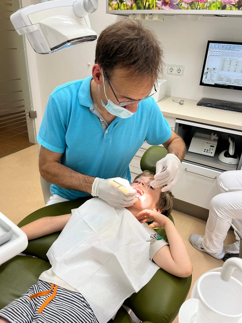 Kinderbehandlung Zahnarzt Dr. Ralf Wussogk