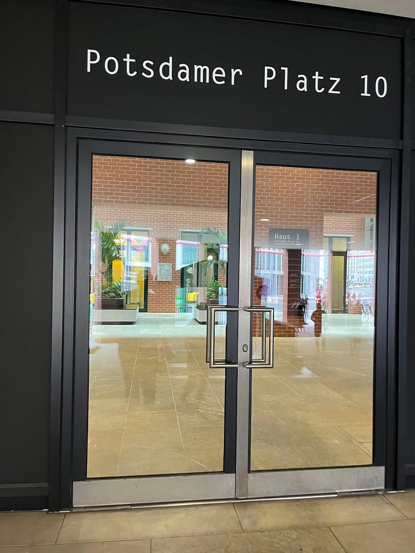 Potsdamer Platz 10 Zahnarzt